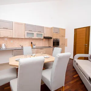  Apartment Lotusapart
